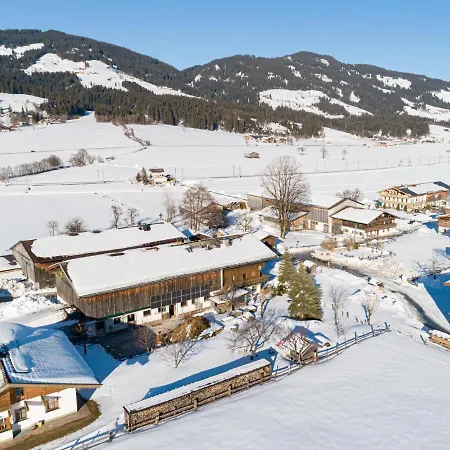 Apartament Weberhof 3 Brixen im Thale